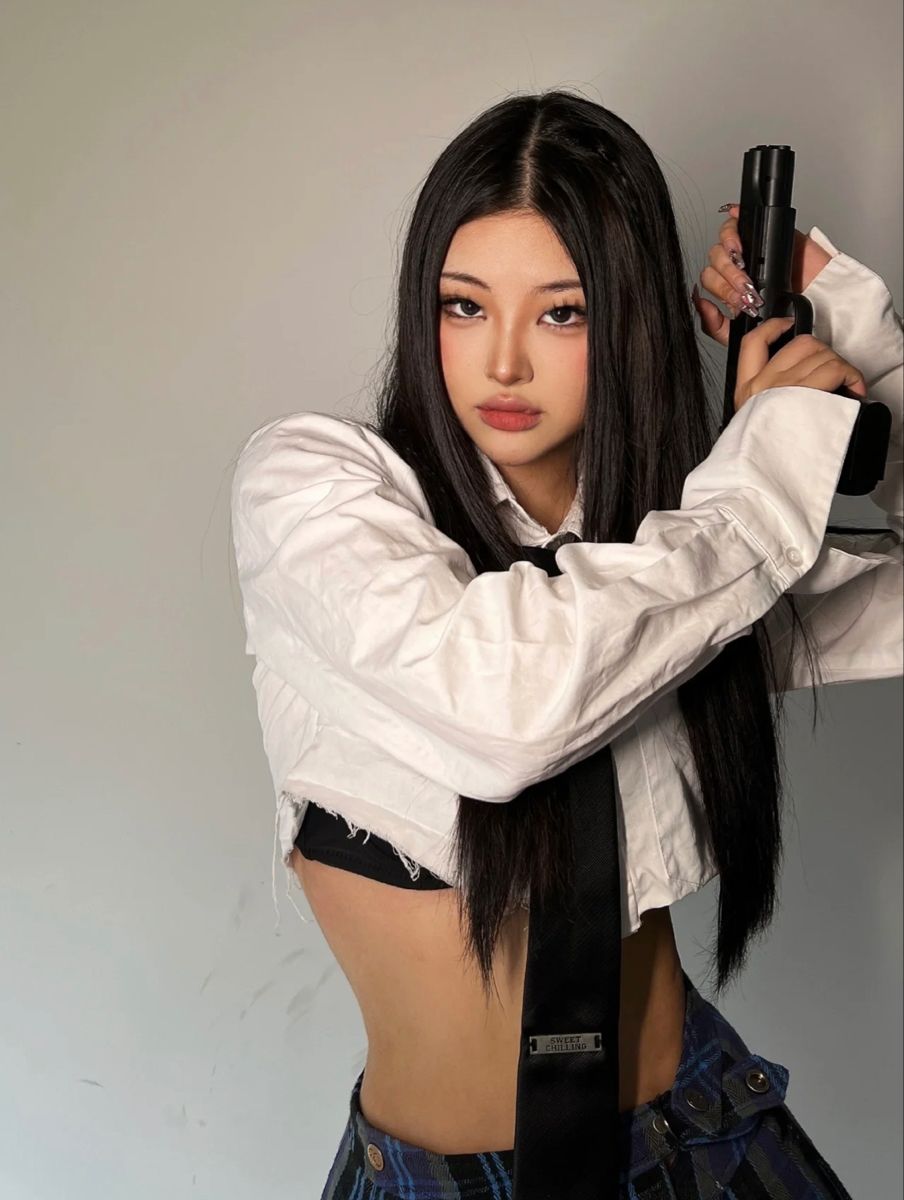 A cozy shot with Sassy girls — straight from Nanjing